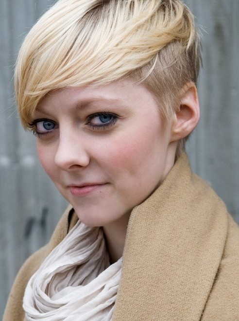 Cute blond hairstyles for short hair 2014