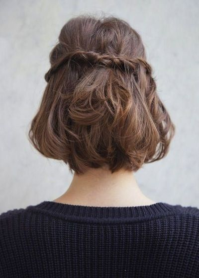Cute Pop hairstyles for short hair