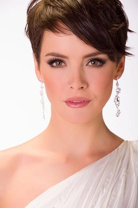 Pixse, easy, gentle haircut for women