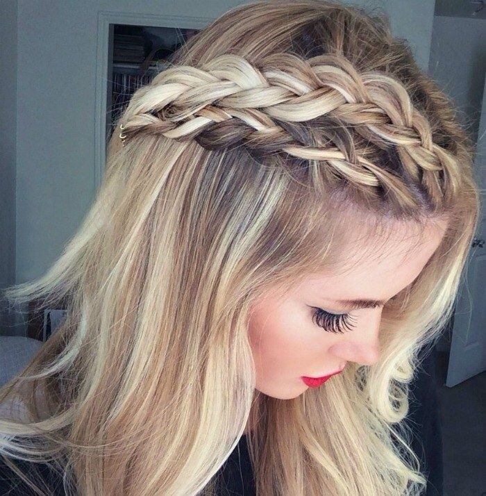 Long long hairstyles for straight hair: trilogy