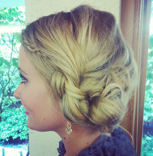 Gentle and easy hairstyles