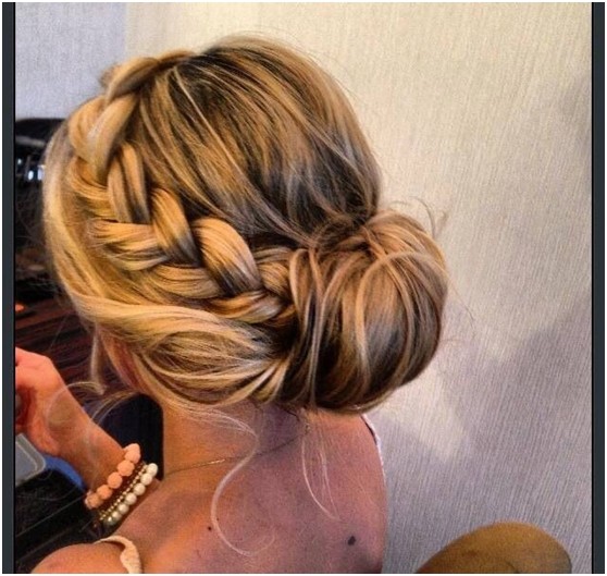 Hairstyle easy to update: side offer