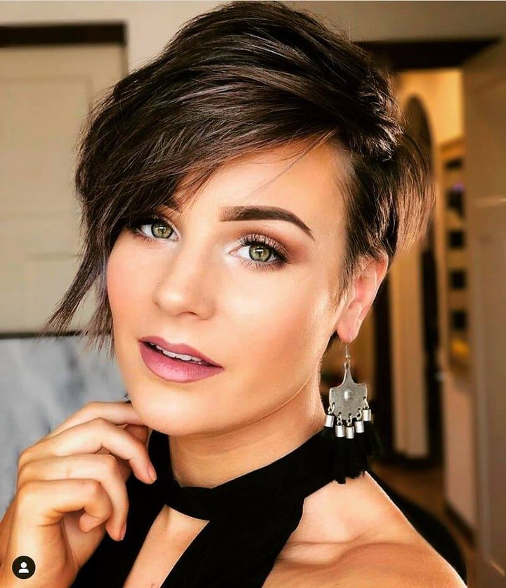 Easy daily straight hairstyles for short hair - short haircut trends