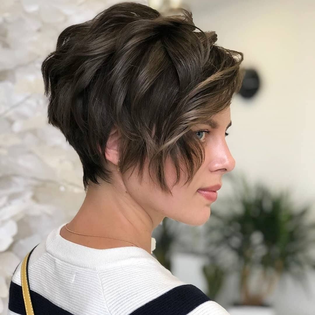 Easy daily straight hairstyles for short hair - short haircut trends