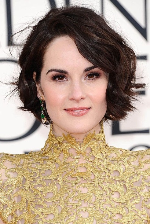 Short hairstyles easy for wavy hair 2014