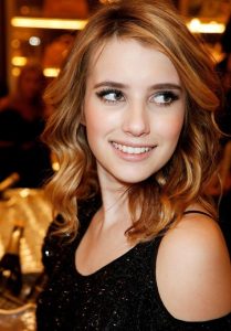 Emma Roberts Hair: Blonde Wavy