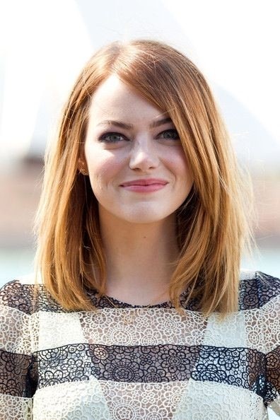 Emma Stones hair styles length - straight haircuts