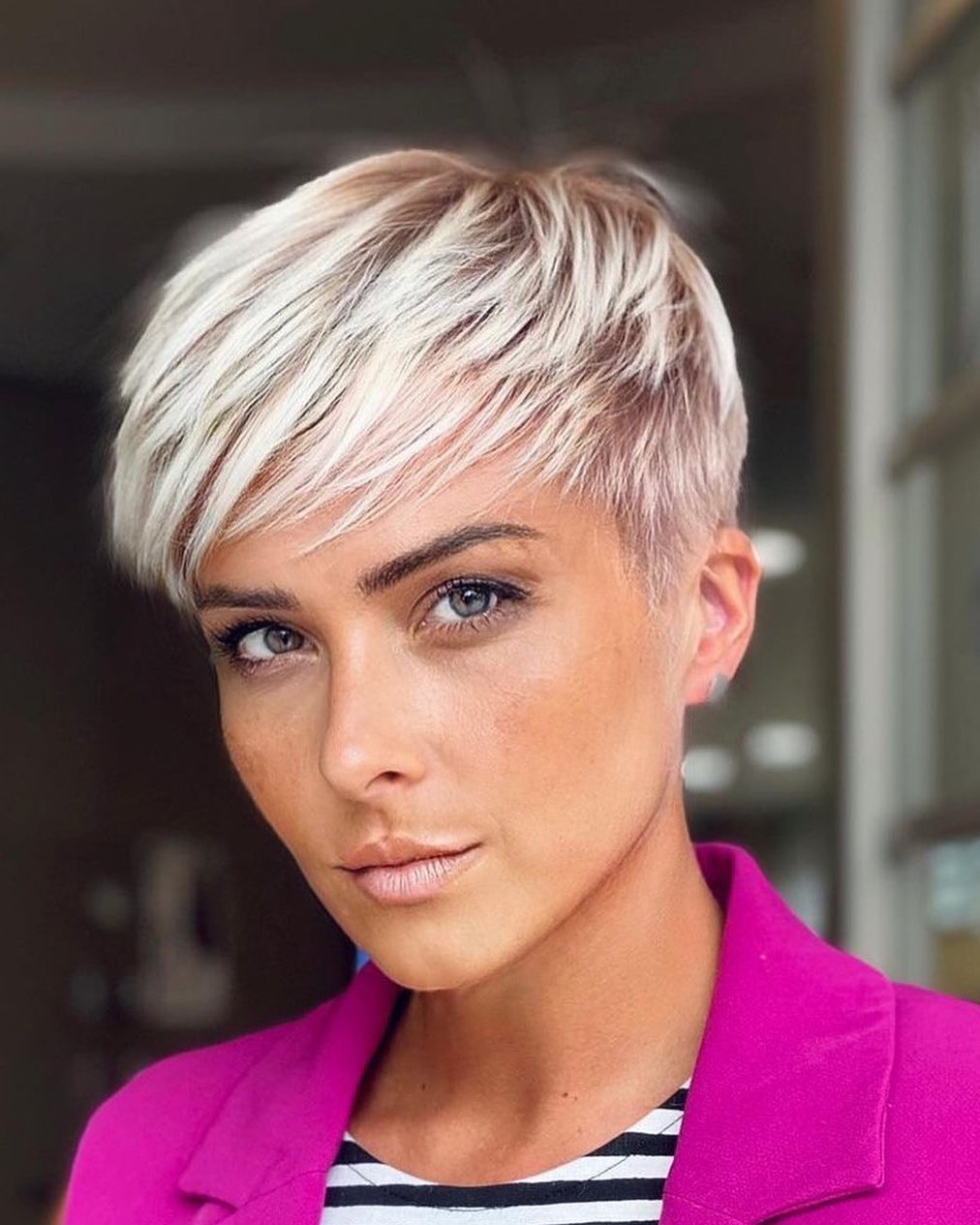 Female haircut designs - very nice hairstyles are very short