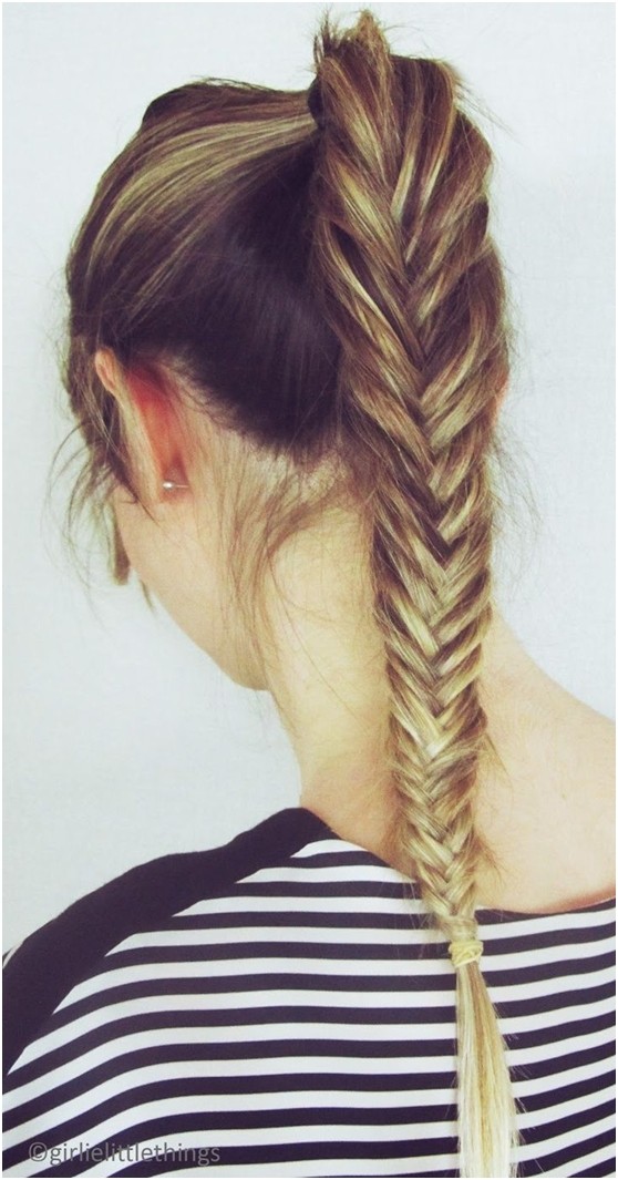Fish tail braid to capture ponytail: summer hairstyles for long hair
