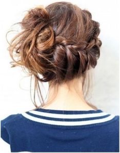 10 Trendy Messy Braid Bun Updos