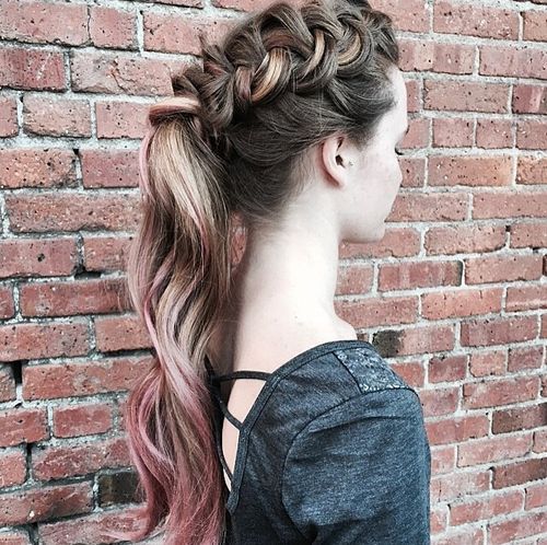 A French brand horse tail for distinctive hair