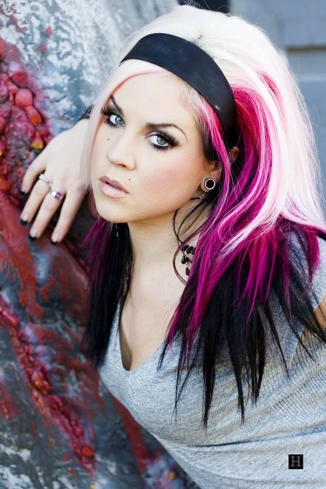 Hairstyles for the girl for straight hair