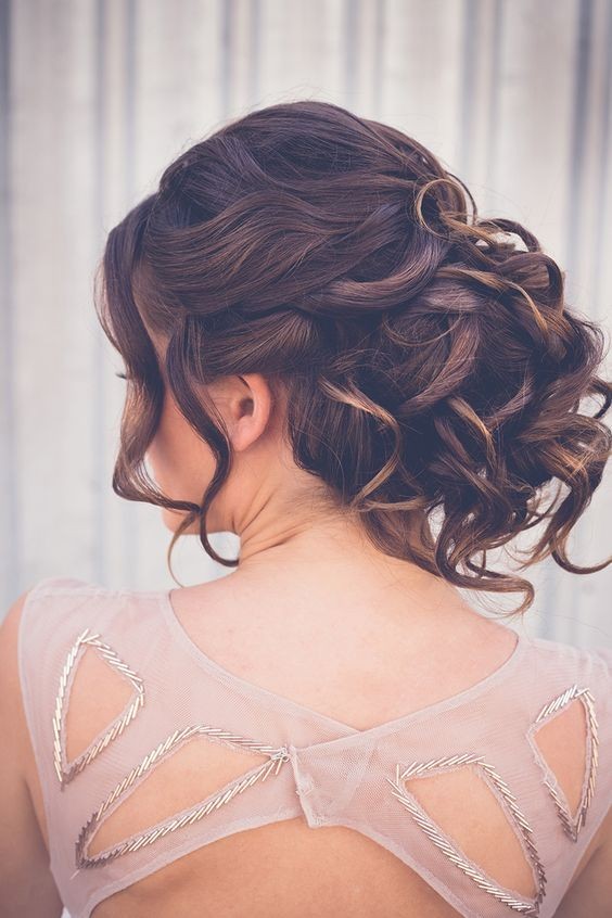 Wonderful hairstyle ideas - updates with curls