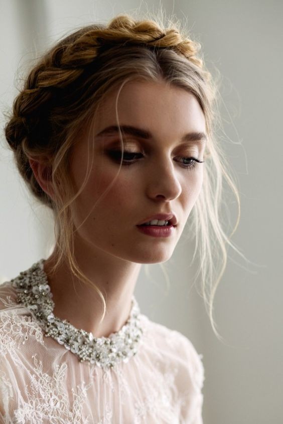 The wonderful groom - informal hairstyles for the summer