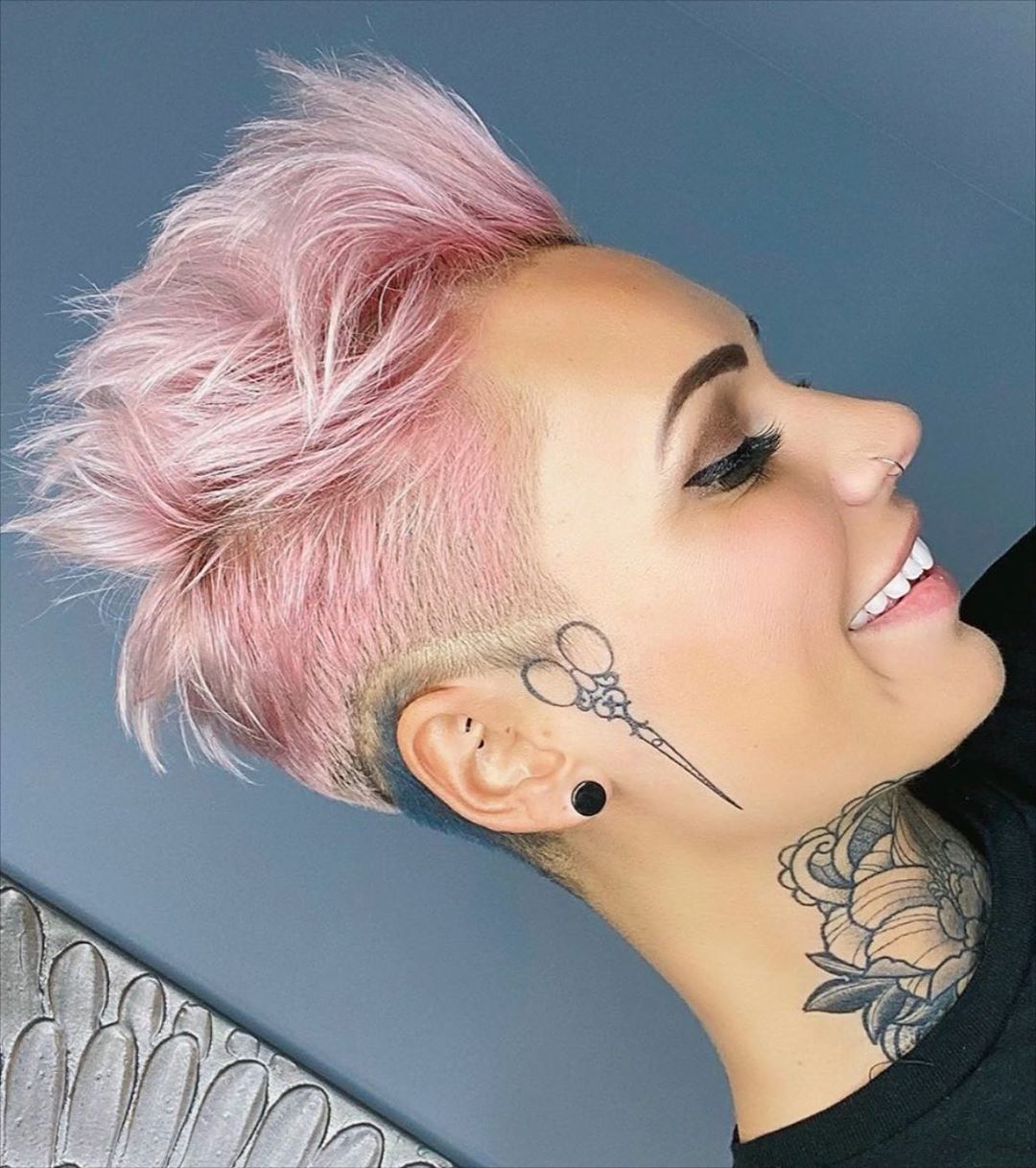 Hair color trends for short hair- short hair cut and hairstyle ideas from 2021