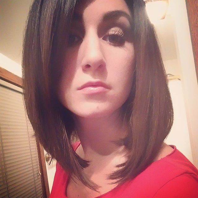 Inverted hairstyles for medium length hair
