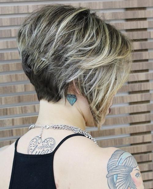 Inverted bob with prominent points
