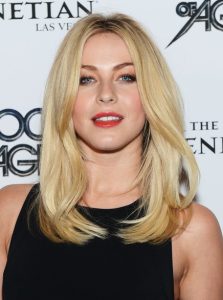Julianne Hough Blunt Medium Straight Hairstyle