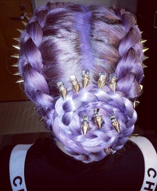 Kelly Osbourne Hairstyles 2014: modern updated hairstyle ideas