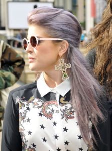 Kelly Osbourne Half Up Half Down Hairstyle