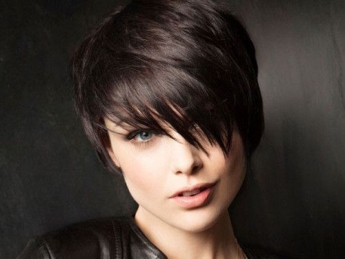 Short hairstyles for ladies for thick hair: full bangs