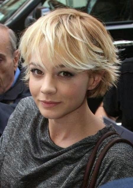 Short -layer hair style for soft hair