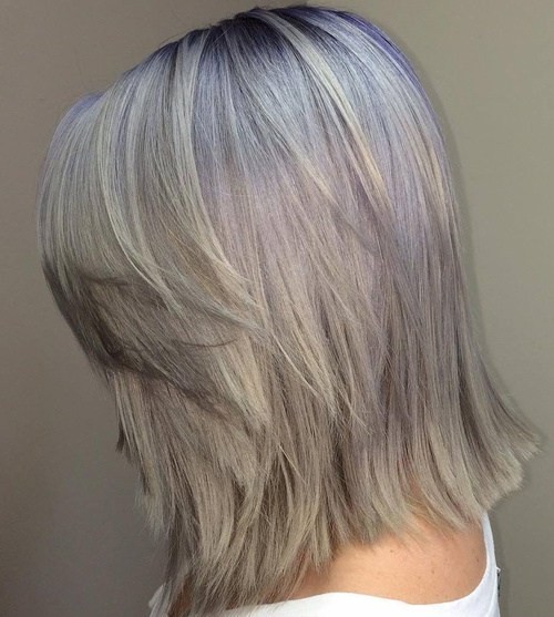 Layers and edge of straight pieces - medium hairstyle ideas