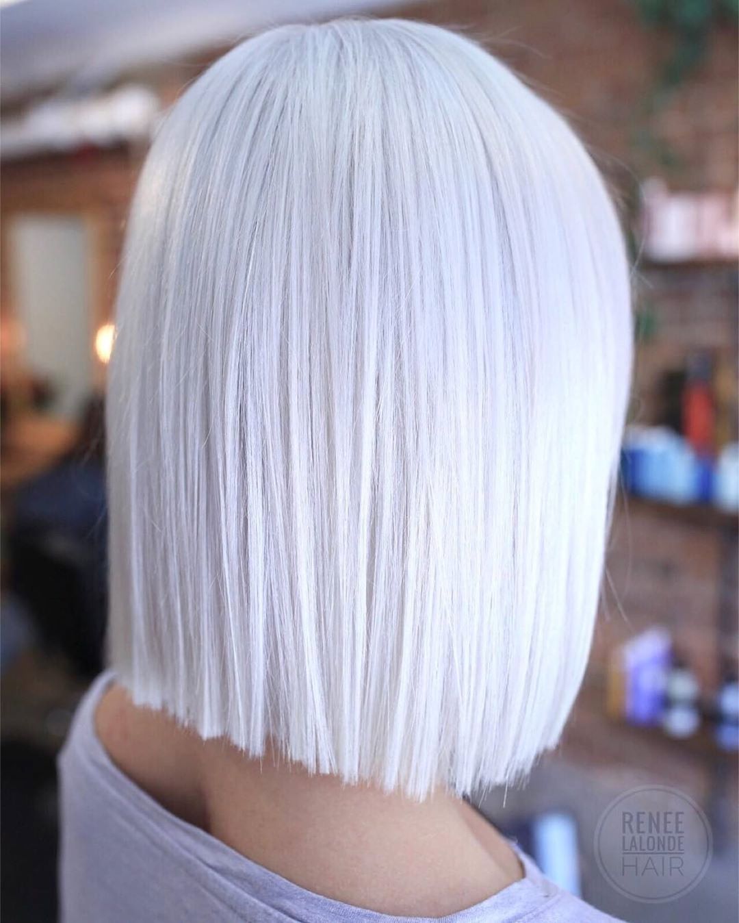 Hairstyle with straight hair - hairstyles and shoulder backgrounds in 2021