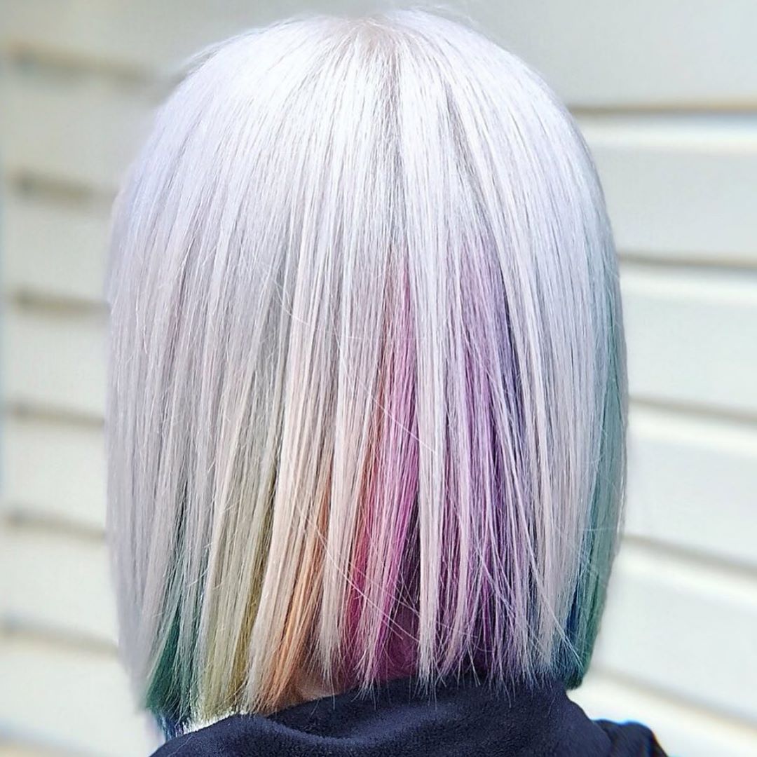 Hairstyle with straight hair - hairstyles and shoulder backgrounds in 2021