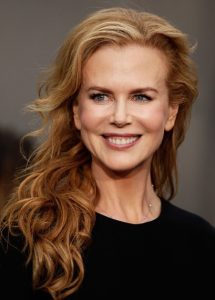 Nicole Kidman Loose Long Curly Hair Styles