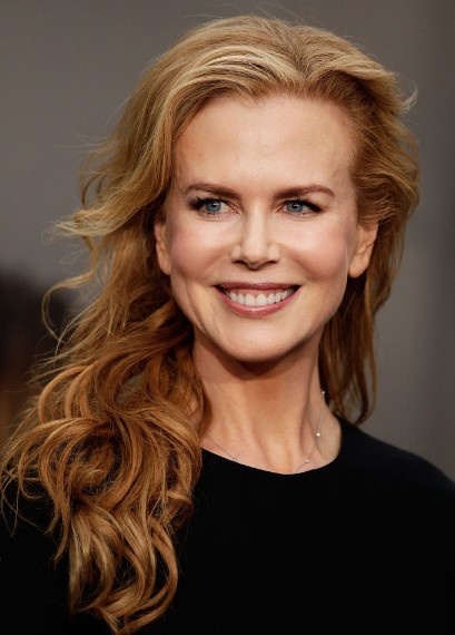 Nicole Kidman Loose Long Curly Hair Styles