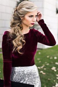 18 Elegant Hairstyles for Prom