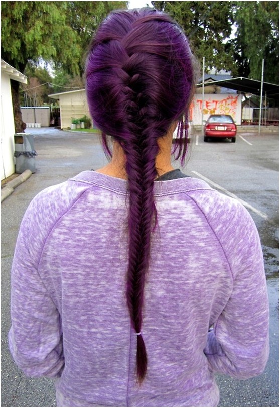 Long hairstyles for fall: fish tail braid