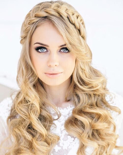 Long hairstyles wavy with braida - cute and modern dancer styles ideas