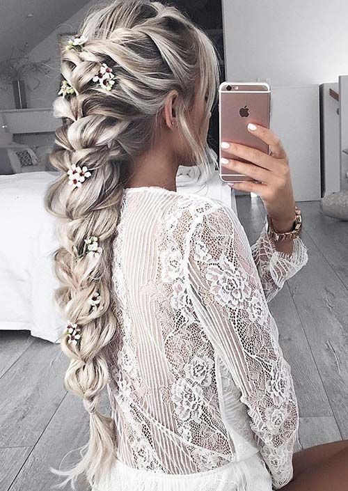 Balayage loose hairstyles with long hair - long, elegant hairstyles for women
