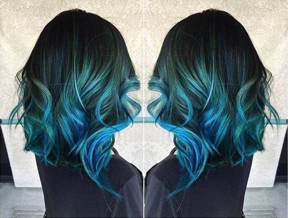 Medium hairstyles, frizzy for Thick hair - dark blue blue idea. The idea of dark blue hair color