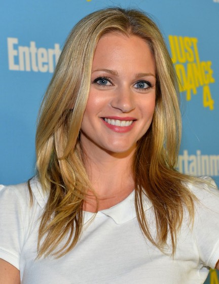 A.J. Cook Hairstyles
