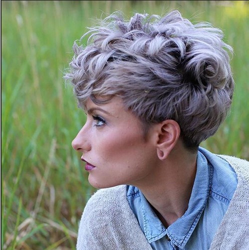 Employed hairstyle for short hair