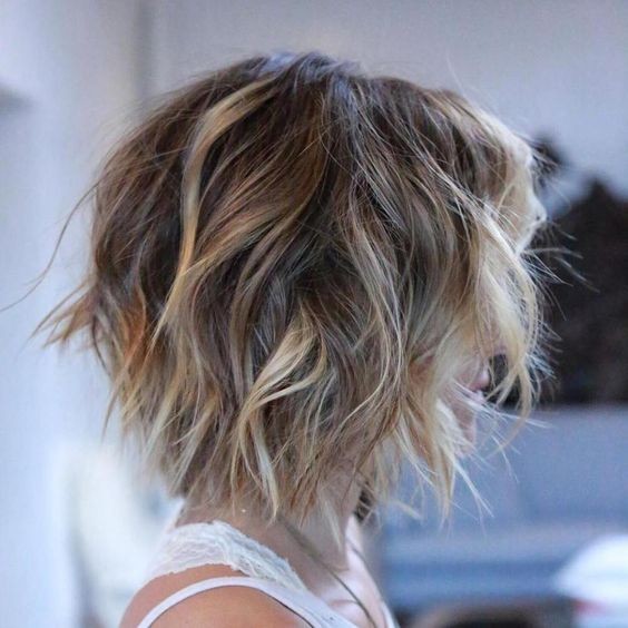 10 Stylish Messy Short Hair Cuts: Attractive Women Short Hairstyles