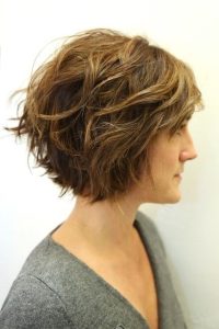 20 Hottest Short Wavy Hairstyles
