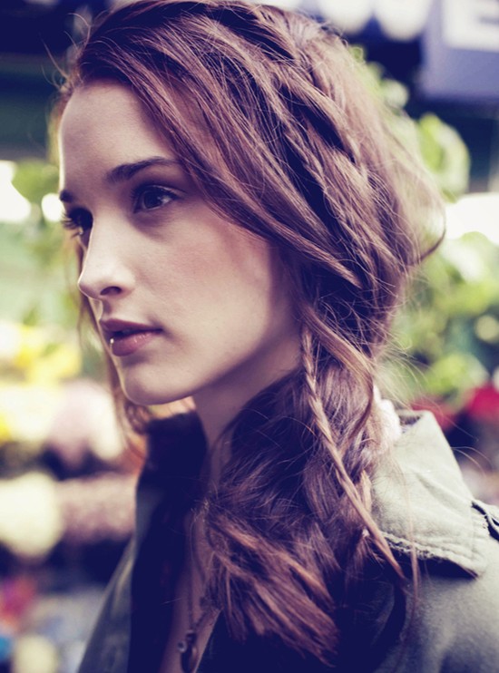 Epoicing side hairstyles