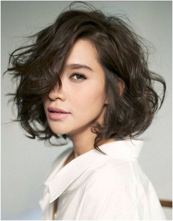 Mutliking hairstyles: Bob Pop Hlath