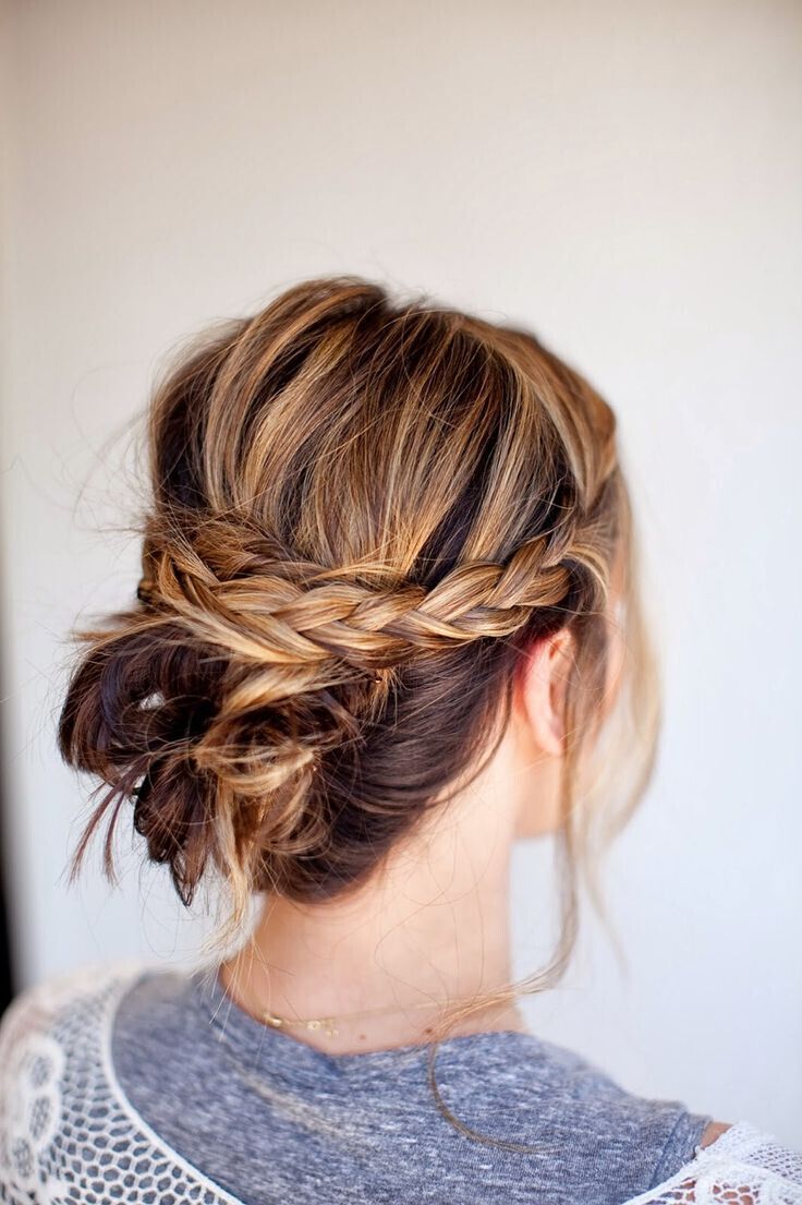 Employed braid cake - easy to update hairstyle for medium hair