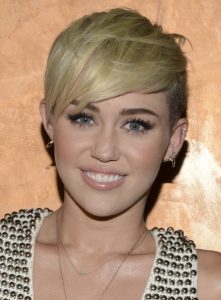 Miley Cyrus, Blonde Pixie Hairstyle: Razor Haircuts
