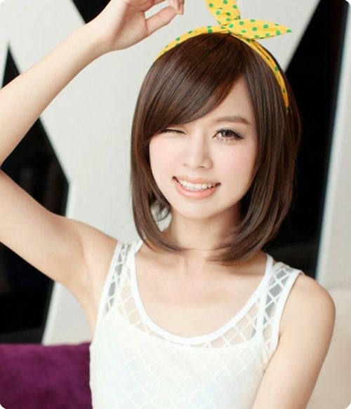 The most popular Asian hairstyles for women and girls: Longbob