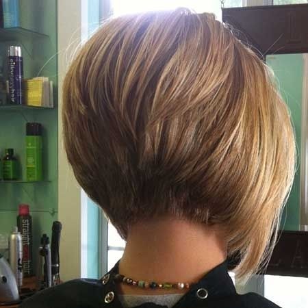 The most popular short haircuts Bob rear display