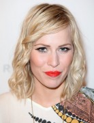 Natasha Bedingfield hairstyles 2013