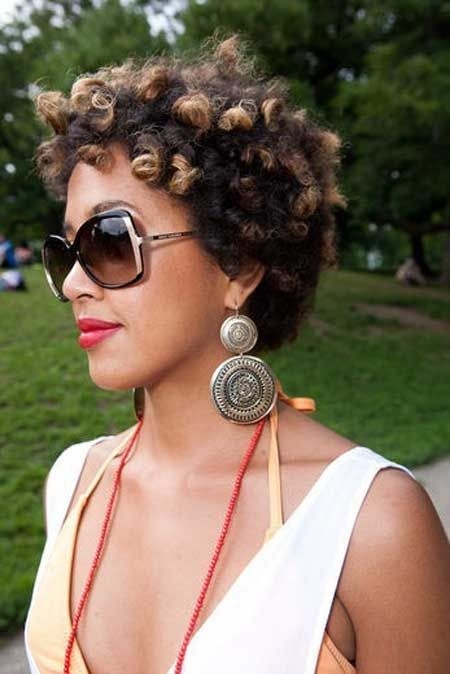 Natural curly hairstyles for short hair