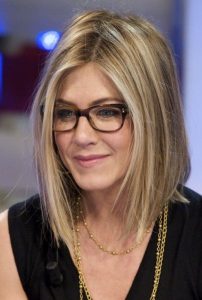 Neck Length Bob Haircut – Jennifer Aniston’s Hairstyles