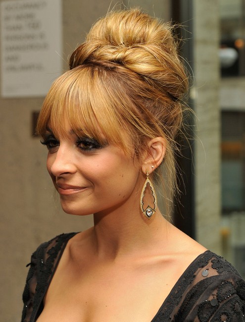 Nicole Richie Hairstyles: Easy Bun Updos for Prom 2014